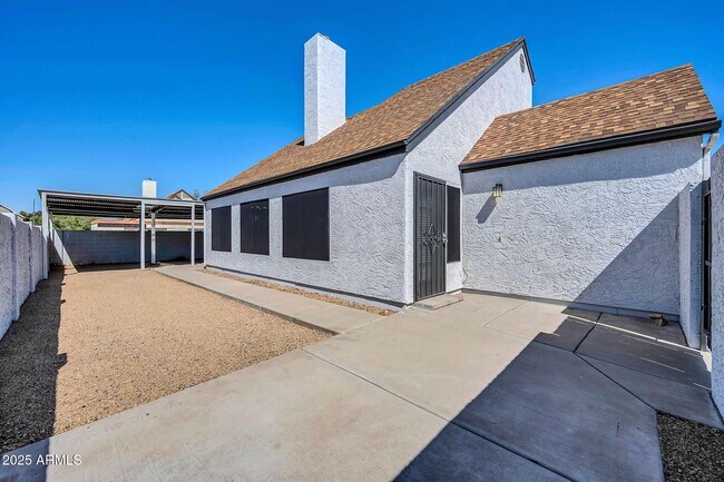 Building Photo - 20824 N 21st Ave