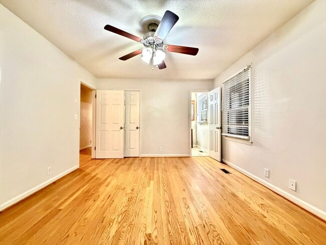 Building Photo - Charming Ranch with Fireplace, Two Living Areas & Large Lot – Minutes to Downtown