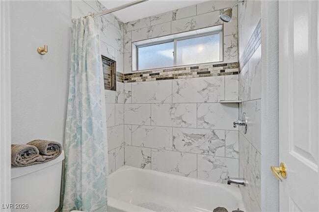 Building Photo - 871 Brunellos Ave