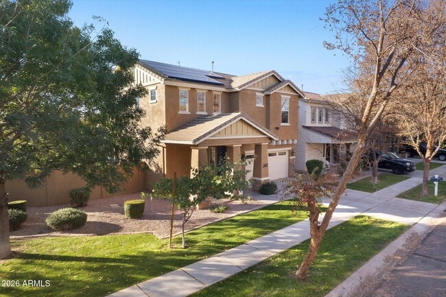 Building Photo - 3437 E Mesquite St