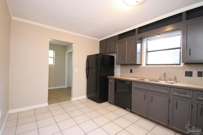 Building Photo - 7816 Deborah Dr