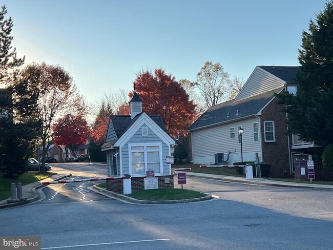 Building Photo - 2003 Connor Ct