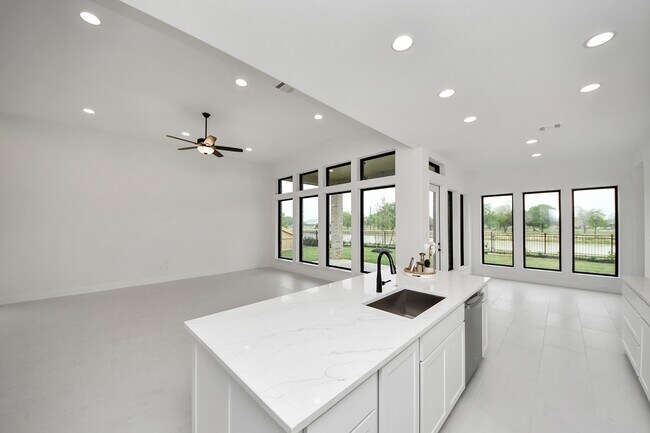 Building Photo - 8706 Incandesce Rise Dr