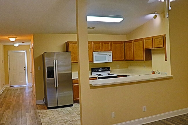 Building Photo - 4962 Grigsby Gate Way