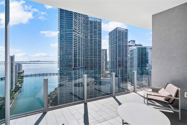 Building Photo - 300 Biscayne Blvd Way