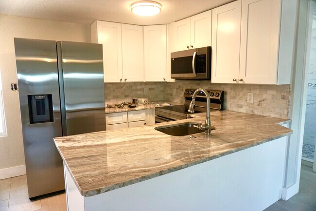 Building Photo - 506 Engman St