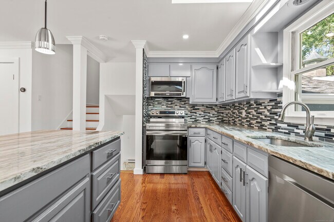 Building Photo - 3840 Black Rock Tpke