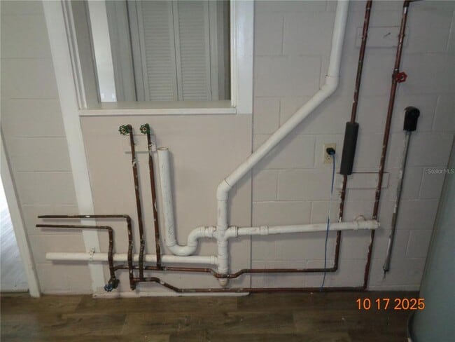 Building Photo - 506 E Pennsylvania Ave