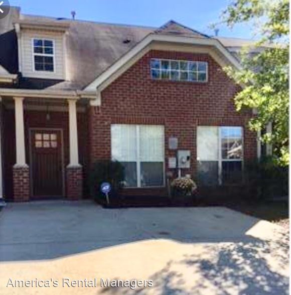 Building Photo - 3 br, 2.5 bath House - 2808 Southwood Lane