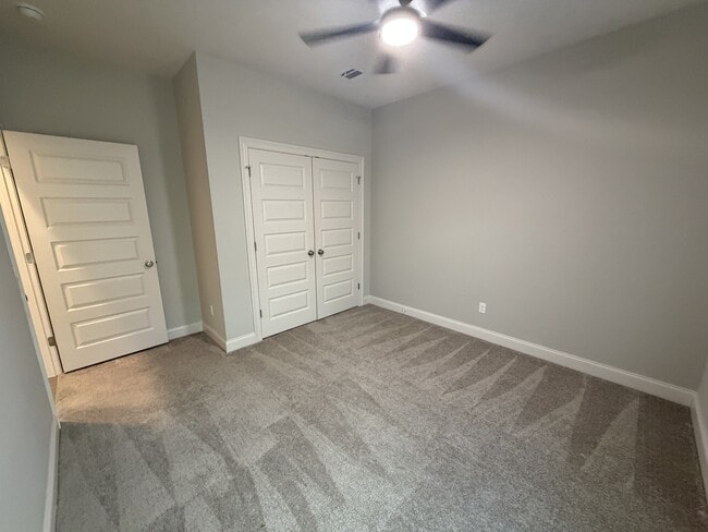 Building Photo - 102 Ancona Ln
