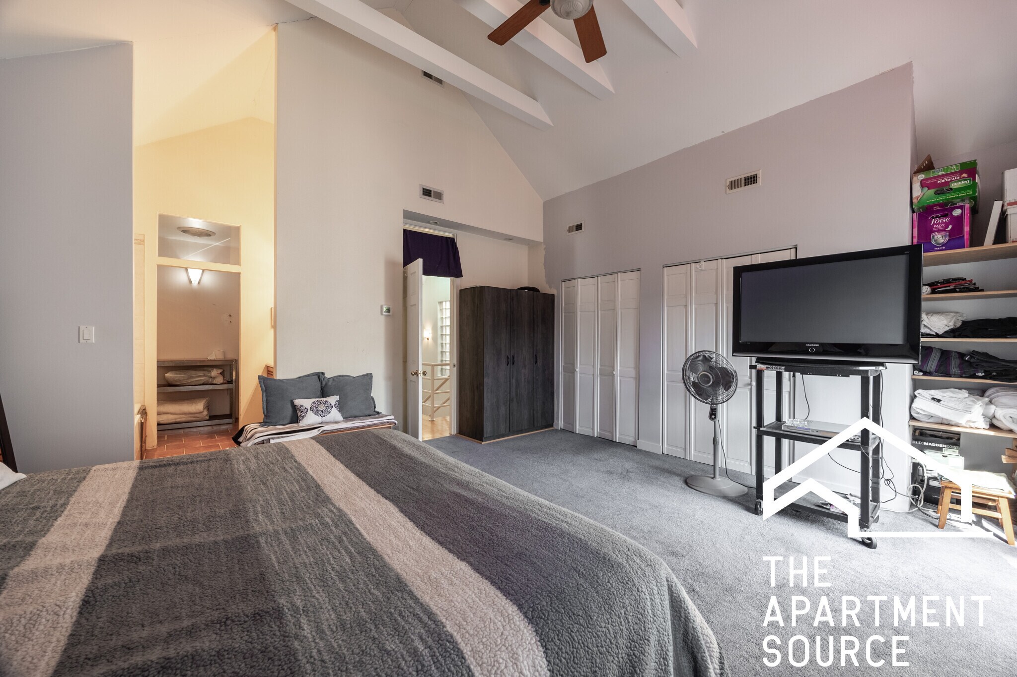 Building Photo - 1723 N Wood St