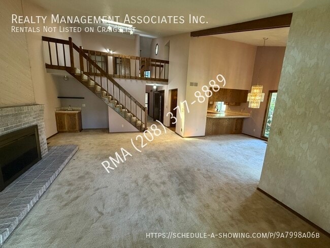 Building Photo - 4600 Savannah Ln