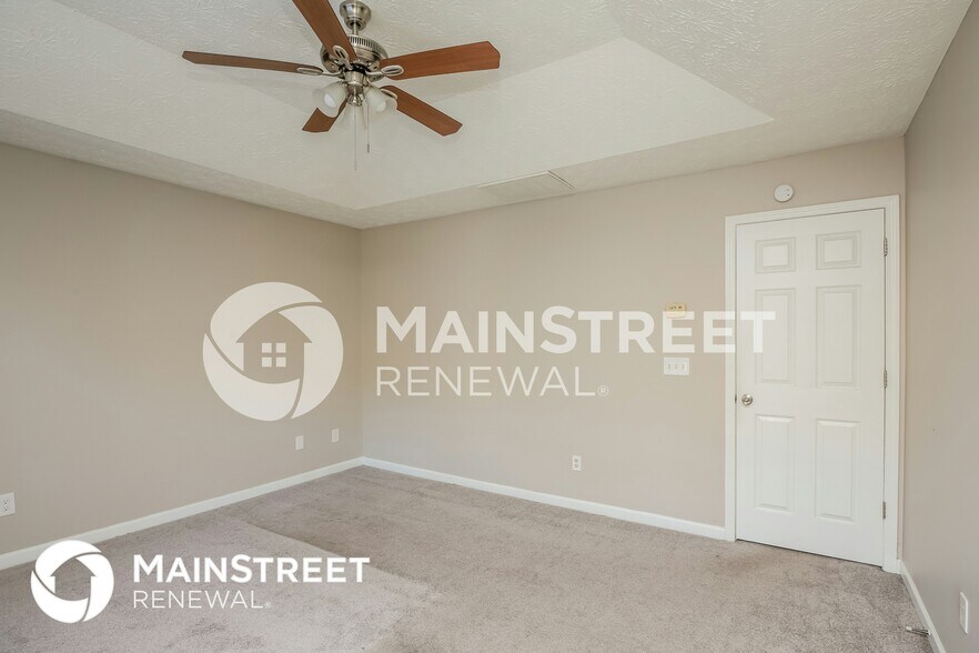 Building Photo - 4035 Riverside Pkwy