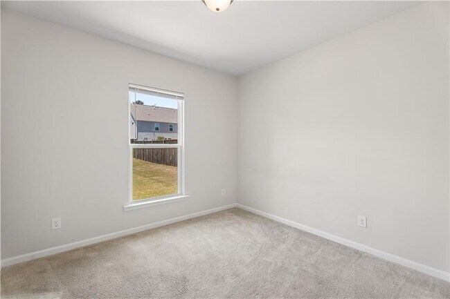 Building Photo - 5740 Wheeler Ridge Rd
