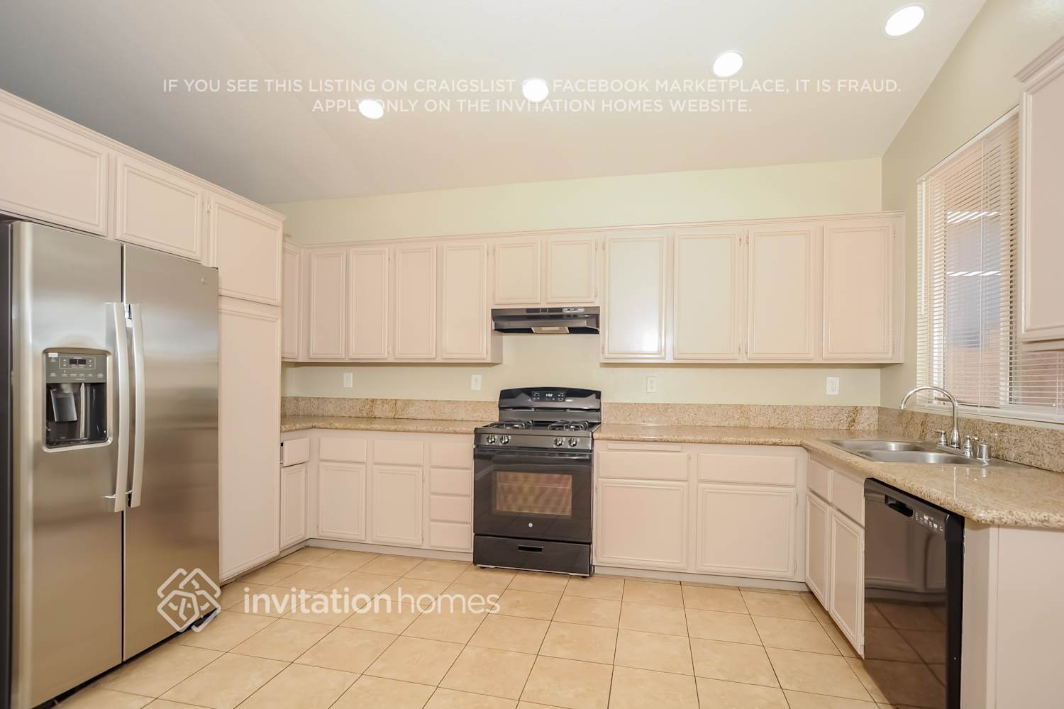 Building Photo - 12037 Reichling Ln