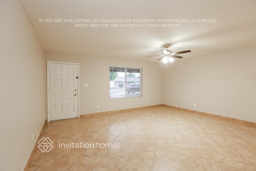 Building Photo - 486 W Gail Dr