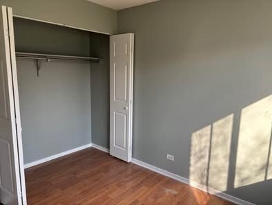 Building Photo - 275 King's Mill Ct