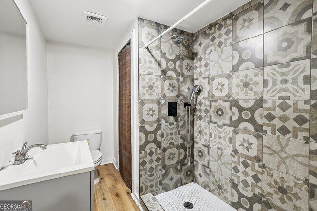 Building Photo - 2799 Brookcliff Landing NE