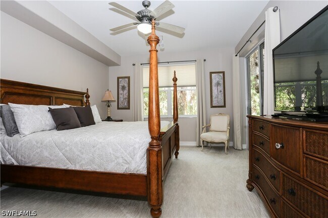Building Photo - 1710 Tarpon Bay Dr S