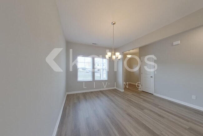 Building Photo - 5031 Cobalt Fls Bnd