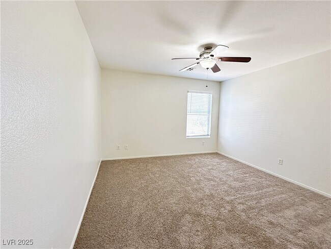 Building Photo - 5914 W Tinazzi Way