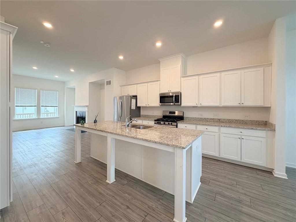 Building Photo - 711 Cordele Ln