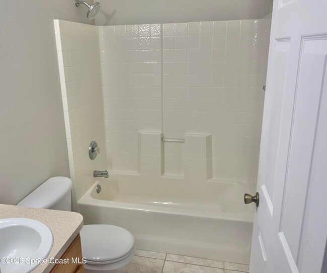 Building Photo - 2087 Deercroft Dr