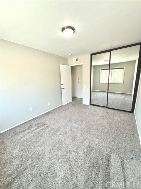 Building Photo - 2382 Carlsbad Cir