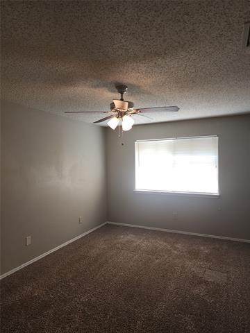 Building Photo - 828 Woodrock Dr