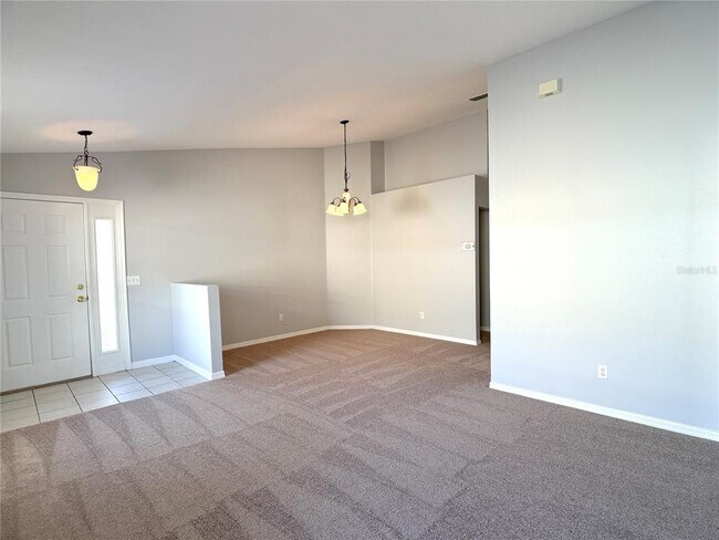 Building Photo - 287 Sandy Ridge Dr