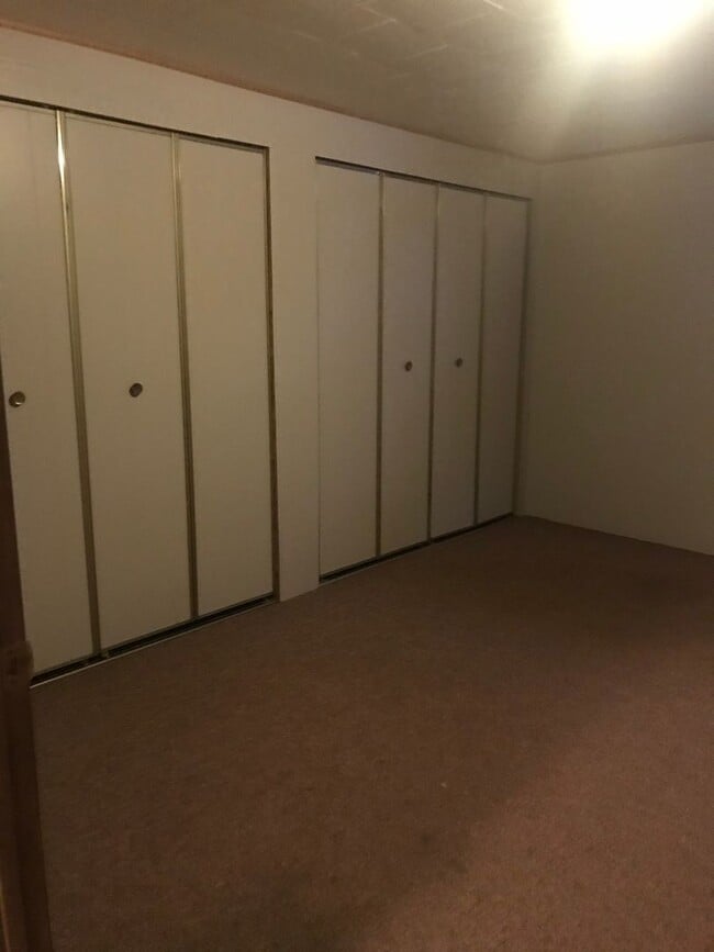 Building Photo - 3 Bedroom, 1.5 Bath - Single Family home in Baxter