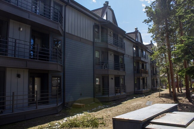 Building Photo - 89000 Ryan Gulch Rd