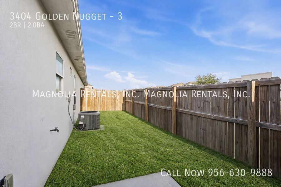 Building Photo - 3404 Golden Nugget