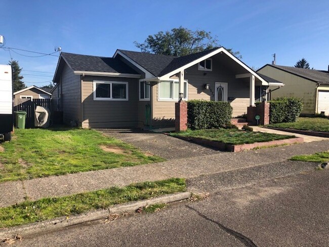 Building Photo - Nice North Bend Home!