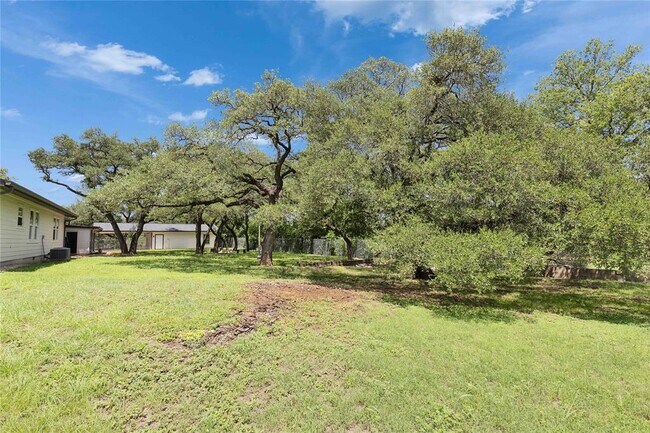Building Photo - 11409 Hunters Ln