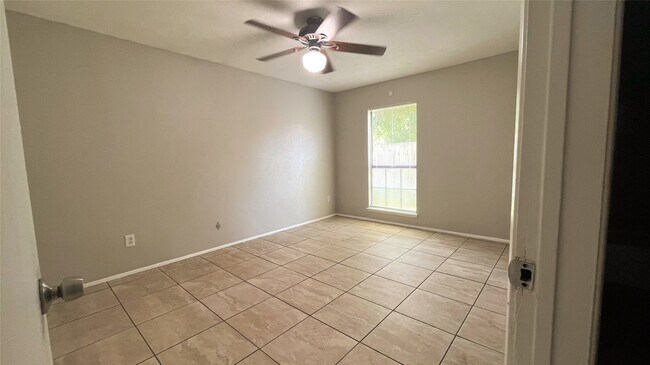 Building Photo - 17223 Wagganner Dr