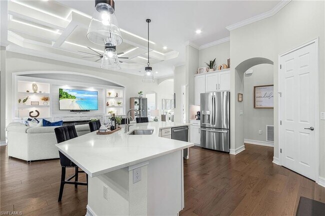 Building Photo - 13832 Blue Bay Cir