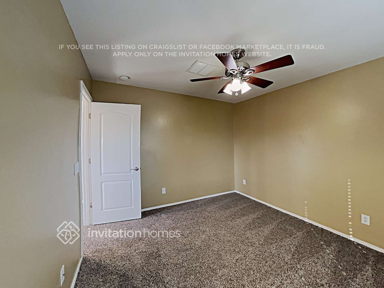 Building Photo - 21036 E Duncan St