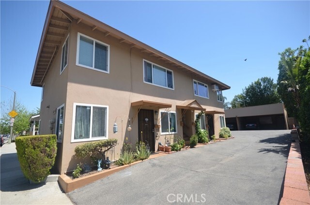 Building Photo - 647 S Glassell St