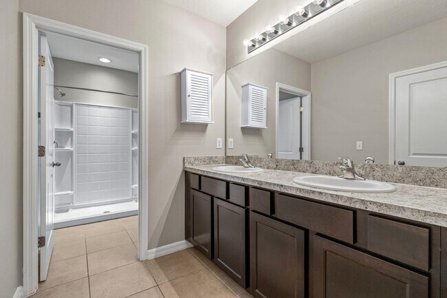 Building Photo - 8933 Indigo Trl Lp