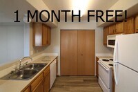 Building Photo - 6405 Chapel Hill Blvd