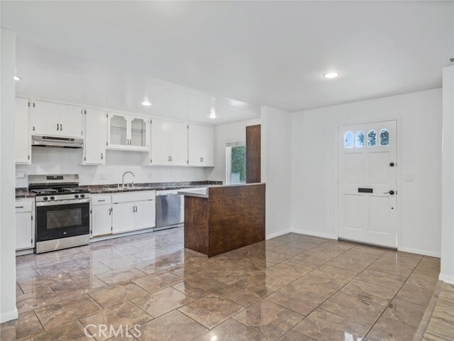 Building Photo - 7551 Quimby Ave