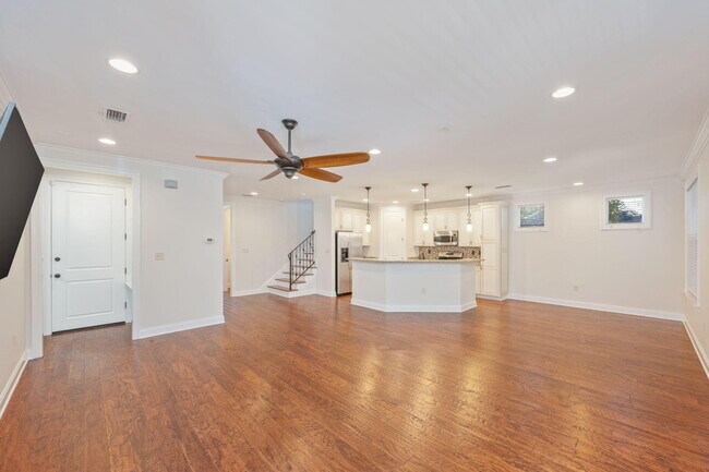 Building Photo - 106 Black Bear Circle