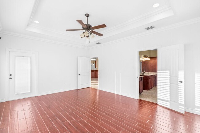 Building Photo - 5605 Allier Dr