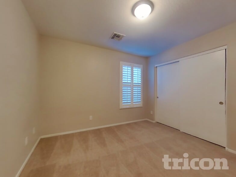 Building Photo - 15109 N Verbena St