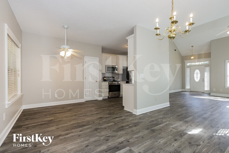 Building Photo - 239 James Allen Pl