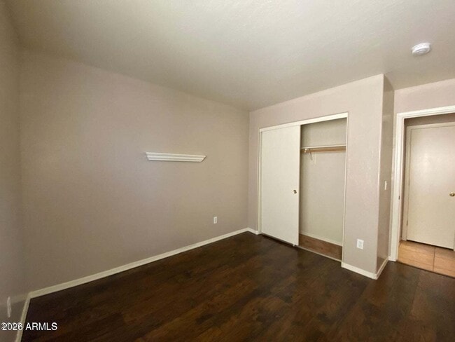 Building Photo - 1847 W Desert Seasons Dr