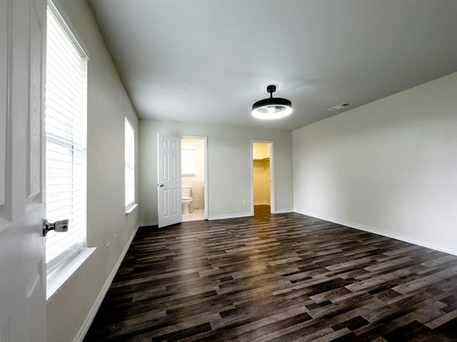 Building Photo - 149 E Marguerita Dr
