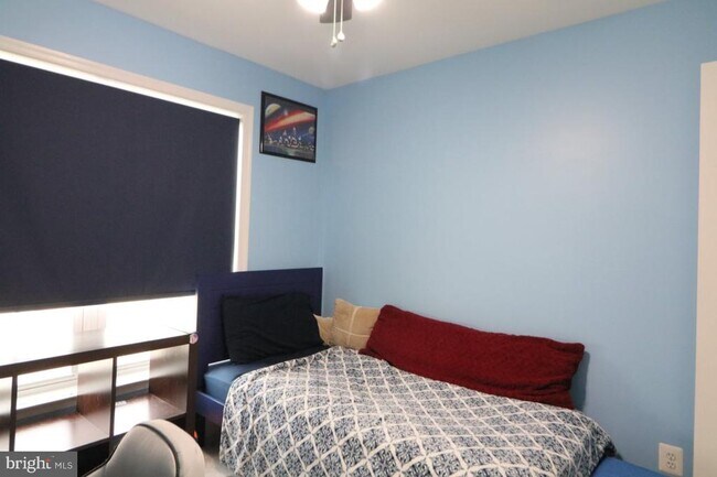 Building Photo - 2415 Terra Cotta Cir