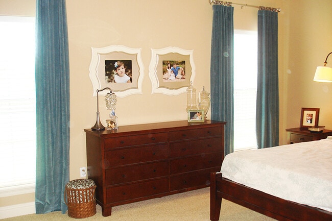 Building Photo - 508 Falling Water Cir